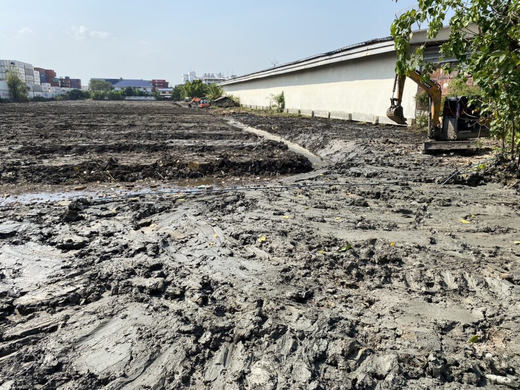 รับเหมาเคลียร์ริ่งพื้นที่ ราคา ?