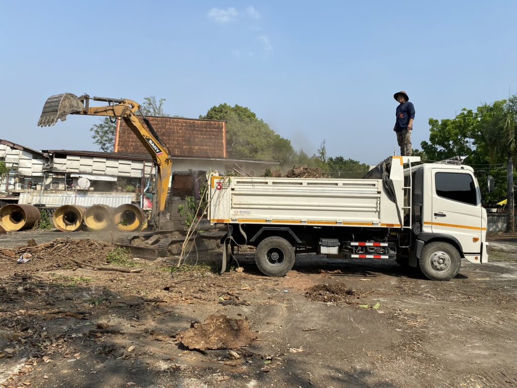 เคลียร์ริ่งพื้นที่ ราคา